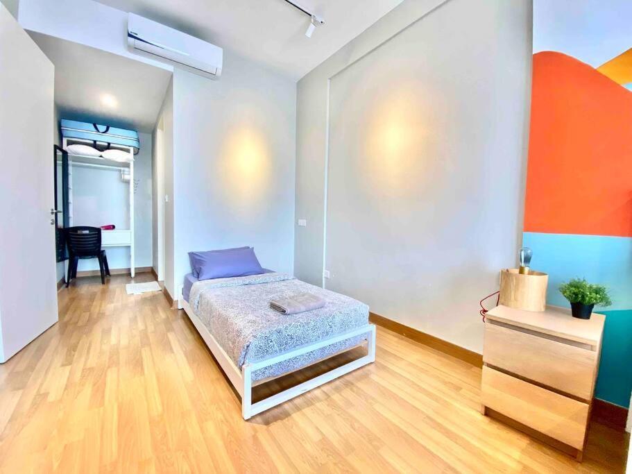 Tropicana 218 Macalister #Wondercolor #Infinity Pool #Georgetown #5Pax #2Br 2Bath #1King 1Queen 1Single #Quality Well Maintained #Private Host Bagian luar foto